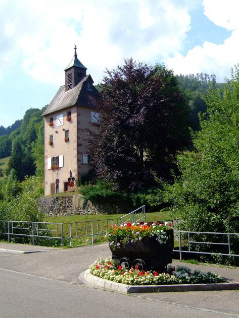 Tour des mineurs d’Echery – Photo J. Antenat